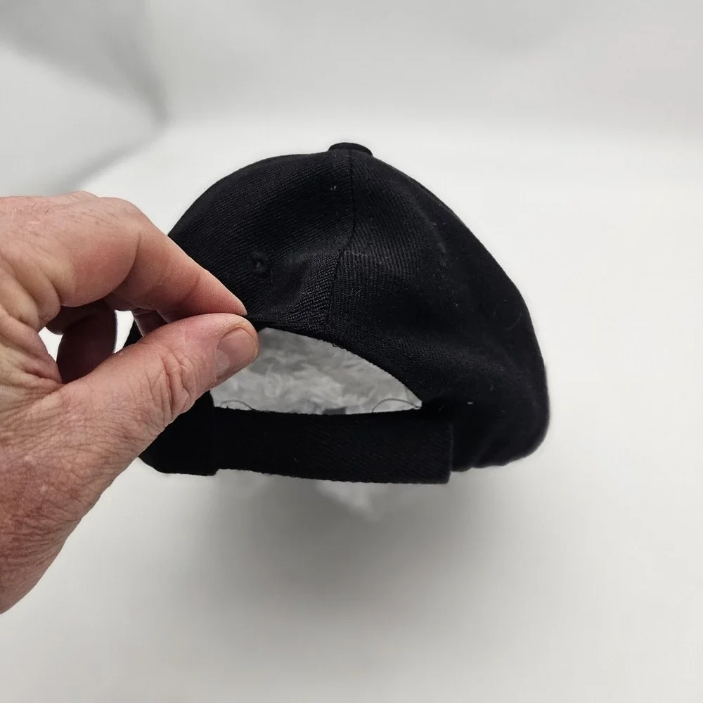 Nike Hat Cap Strap Back Youth One Size Black White Baseball Embroidered Swoosh